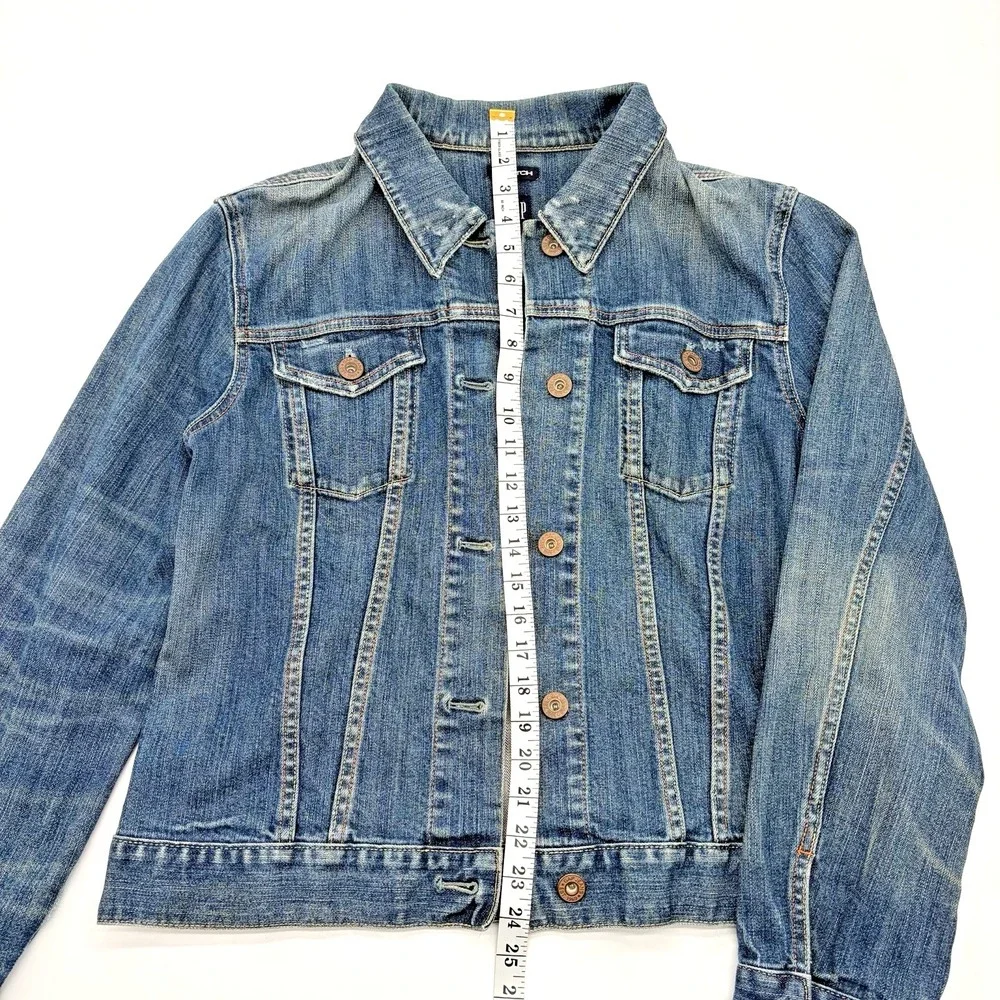 GAP Jean Jacket Womens Size Medium Trucker Blue Denim Stretch Y2K VTG Distressed